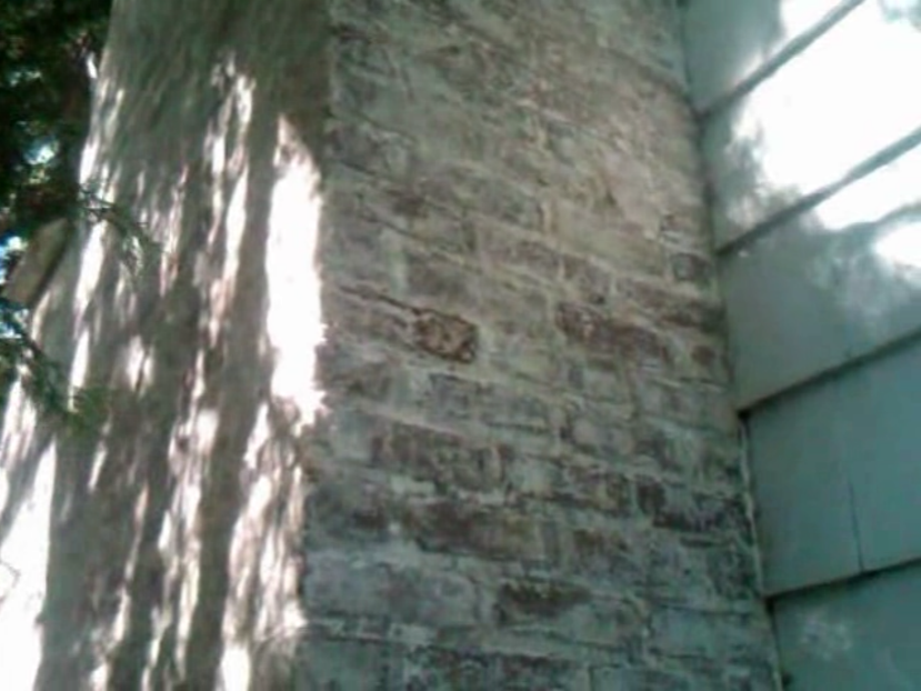 Paint Removal Removing Old From Brick Walls Building Moxie Removing Old Paint From Brick Walls Residue After L Away Chimney