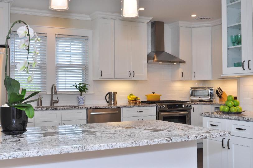 Things To Consider When Ing Kitchen Cabinets Building Moxie Design For Light And Multifunctional Es