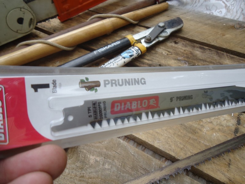 diablo pruning blade