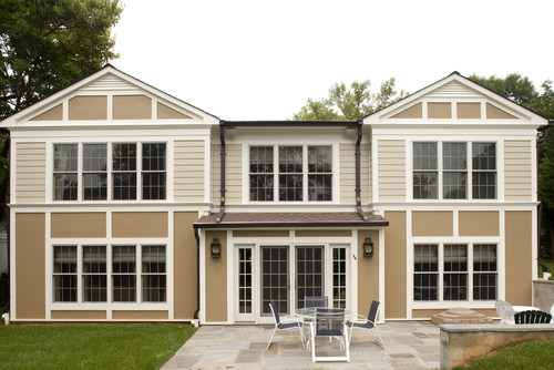 Helpful Hints For Choosing The Best Exterior Paint Colors Two Tone Tan Exterior Doing The Job